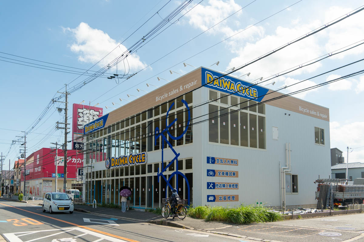 長尾元町につくってる「ダイワサイクル」の外観がほぼできてる