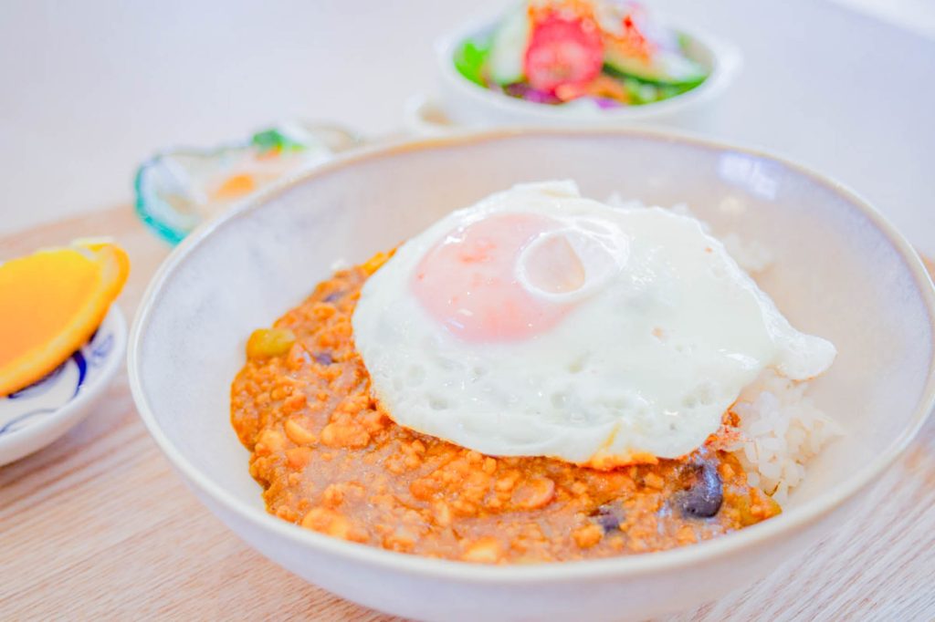 長尾cafe White Bloomカレー