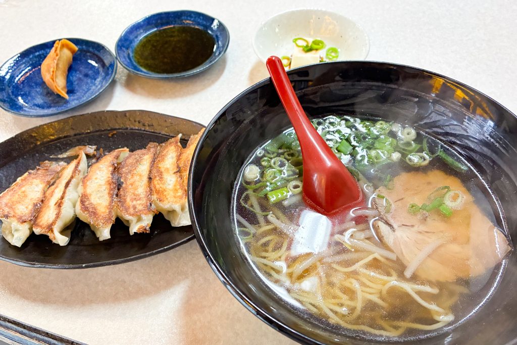 枚方市宮之阪　北京　餃子定食Sセット