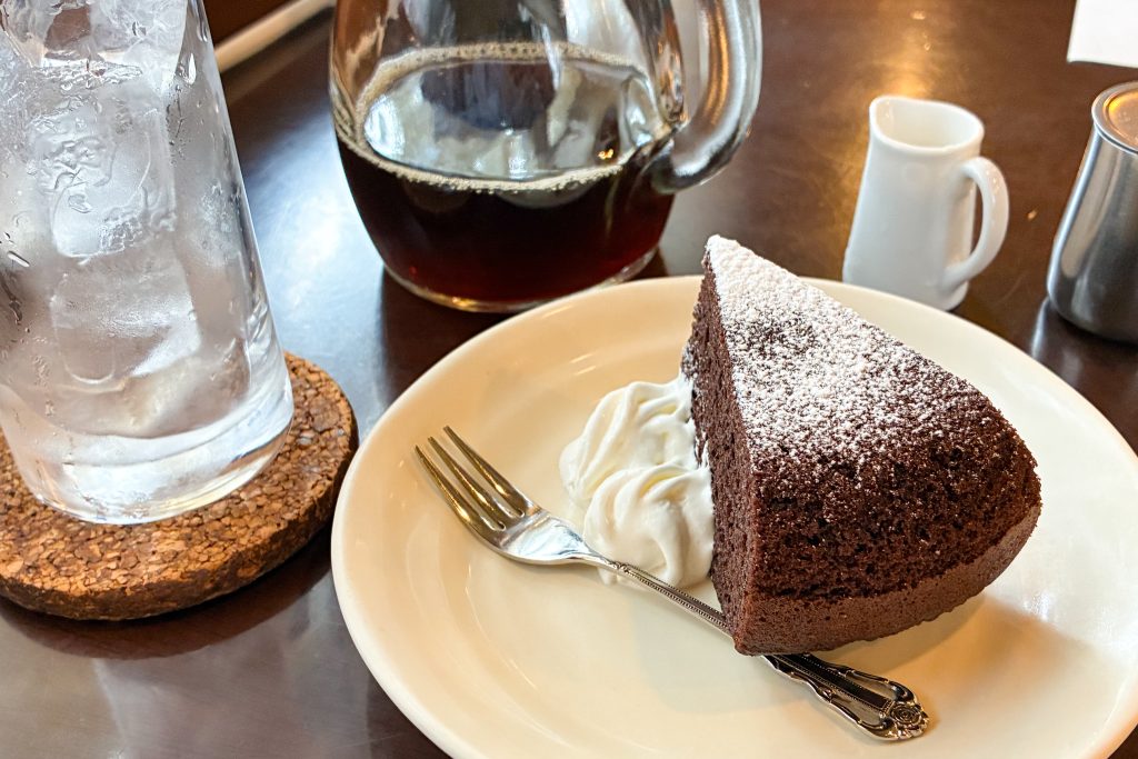 枚方市星丘 カフェシエル チョコレートケーキ