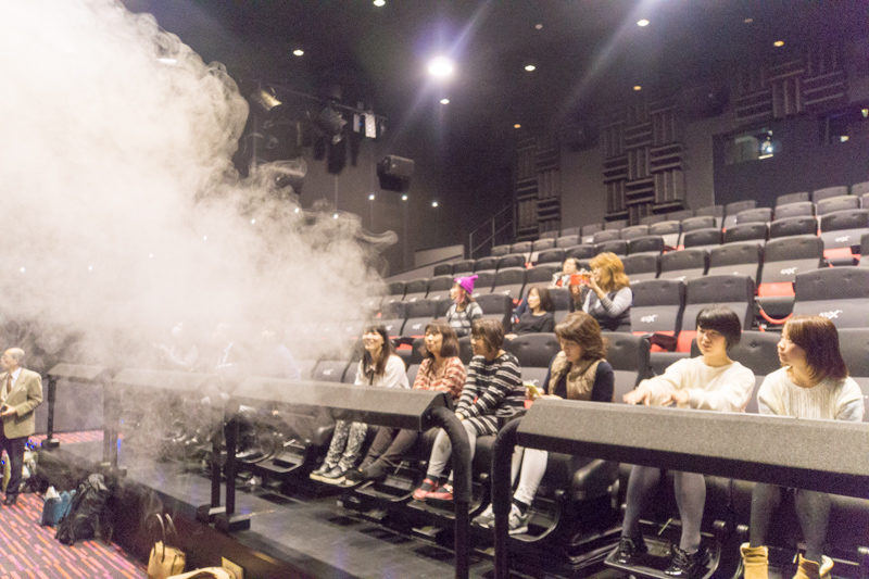 シネプレックス枚方に新規導入の体感アトラクションシアター 4dx 体験してきた 枚方つーしん