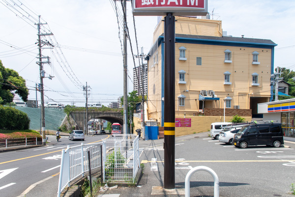 ミニストップ-2006041-3