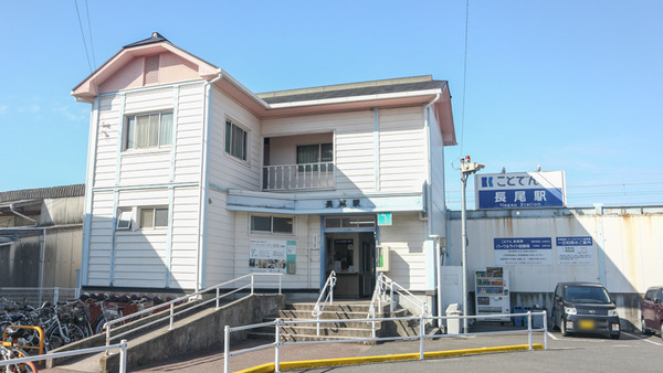さぬき市長尾駅2002201