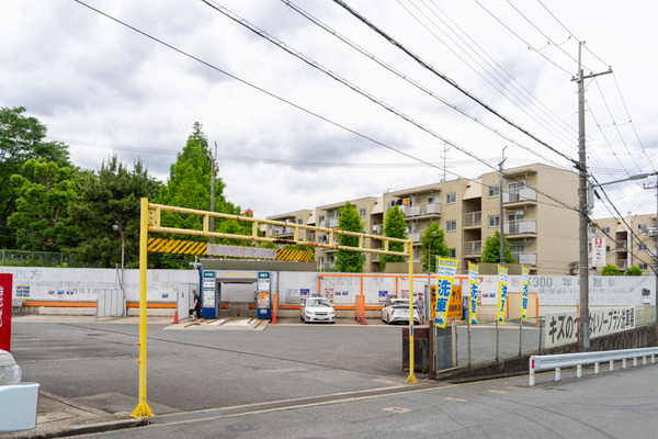 セルフ洗車場-2006011