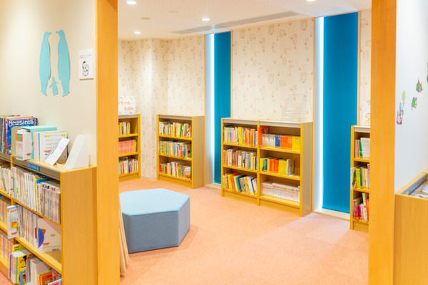 香里ケ丘図書館-20071711
