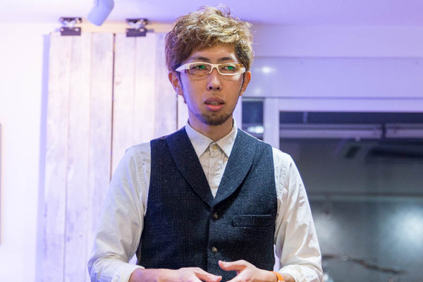 ベースキャンプ-1802193