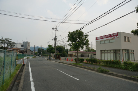 アイン薬局130810-04