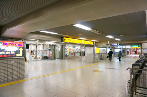 枚方市駅東口2013