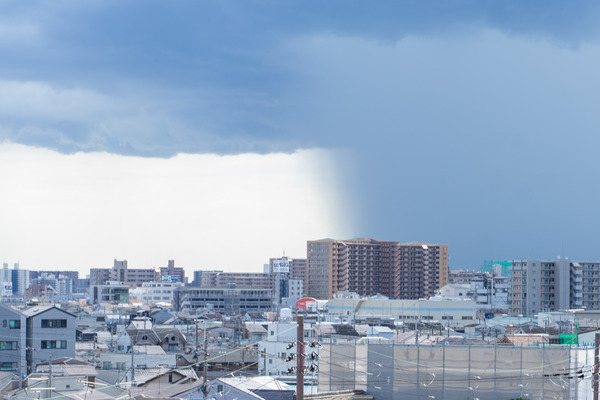 ゲリラ豪雨-2008272