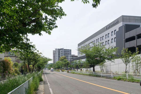 香里ヶ丘有恵会病院-1805013