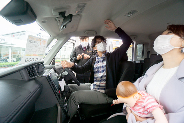 20201103カローラ大阪枚方中央店(小)-48