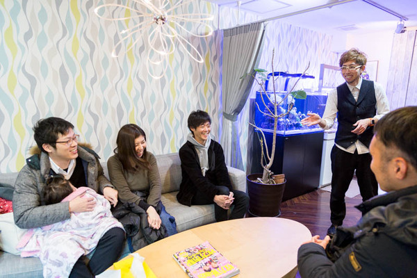 ベースキャンプ-1802195