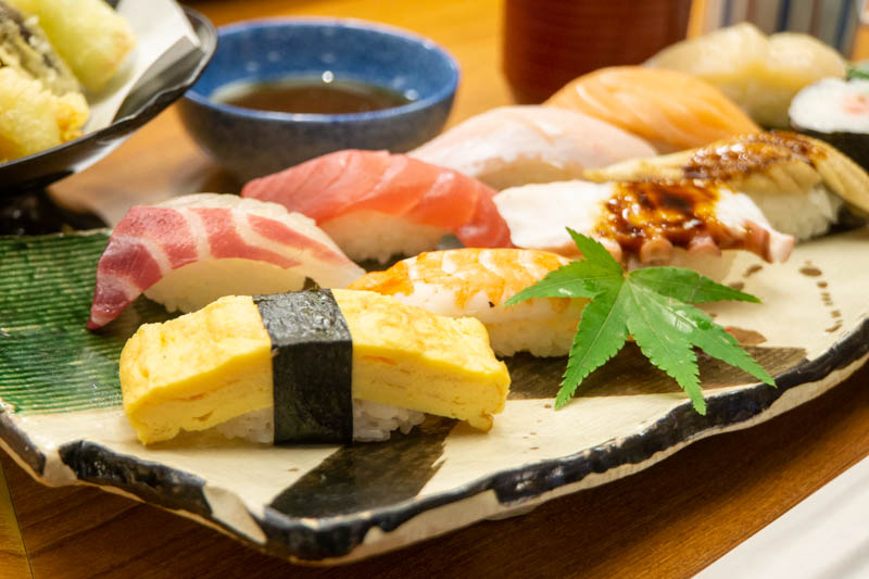 がんこ 枚方店 の すし定食 月 枚方市岡東町 ひらつーグルメ 枚方つーしん