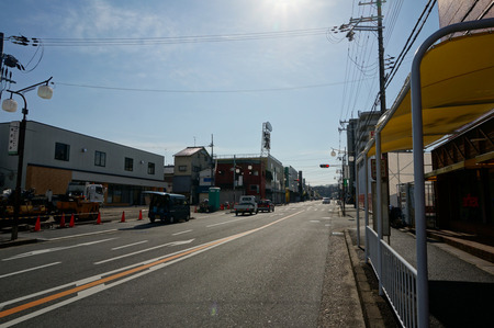 セブンイレブン枚方長尾家具町2丁目店130212-12