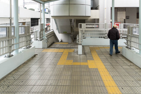 ビオルネ-1802153