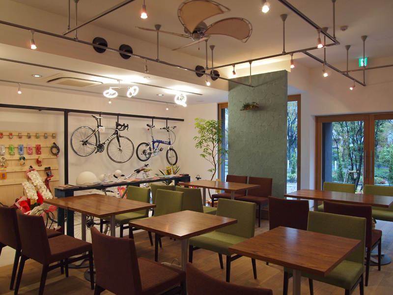 自転車loveな人々による 内装もお値段も自転車づくしのおしゃれカフェ Velo Cafe ヴェロ カフェ Conoba コノバ お店紹介 枚方つーしん