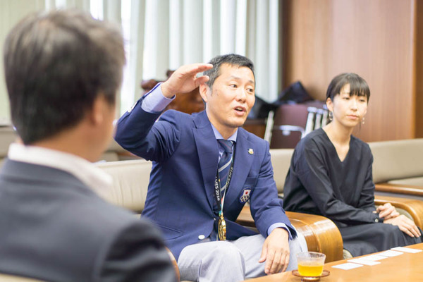 上山太郎-1810123