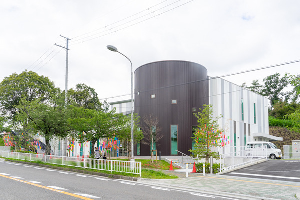 香里ケ丘図書館-2007171