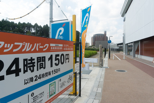 長尾駅駐輪場-1409166