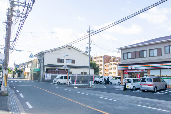 セブンイレブン-2010301-3