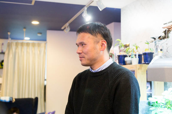 ベースキャンプ-18021957