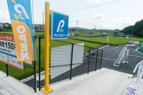 長尾駅駐輪場-1409163