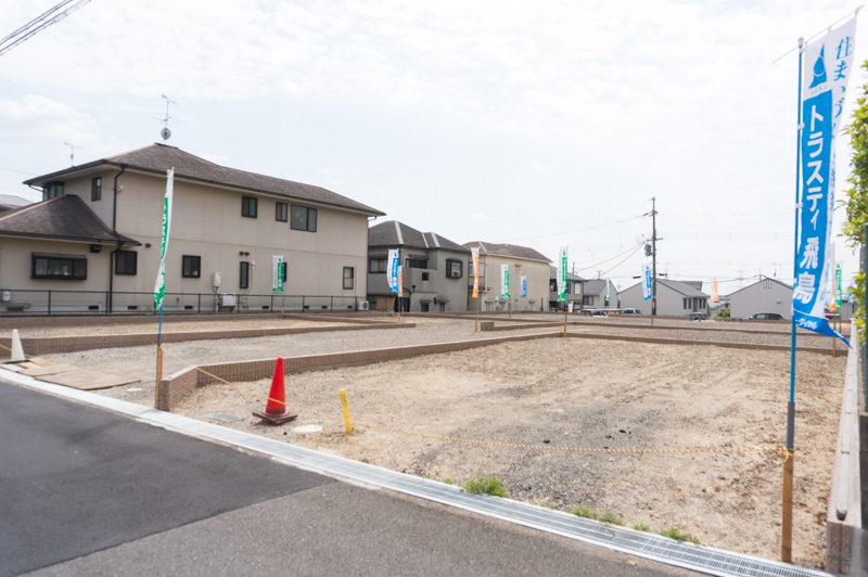 おとこ山 は おとく山 広さ50坪以上 元気な商店街もすぐ近くの土地が販売開始 樟葉駅まで徒歩23分 ひらつー不動産 枚方つーしん