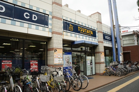 くずはコート20120829114703