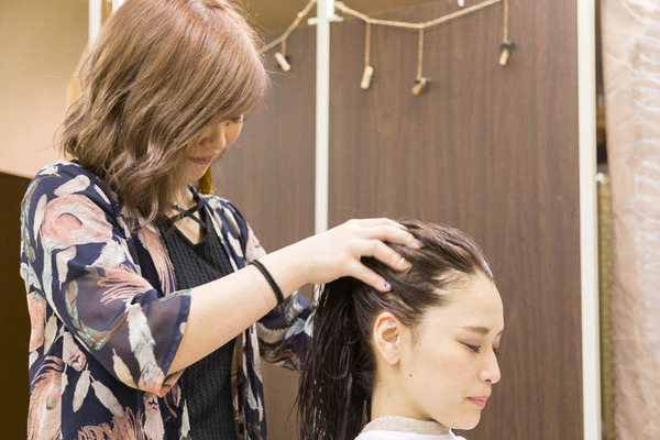 アンズ-18042860