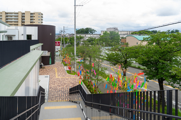 香里ケ丘図書館-20071730