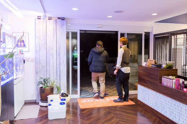 ベースキャンプ-18021959