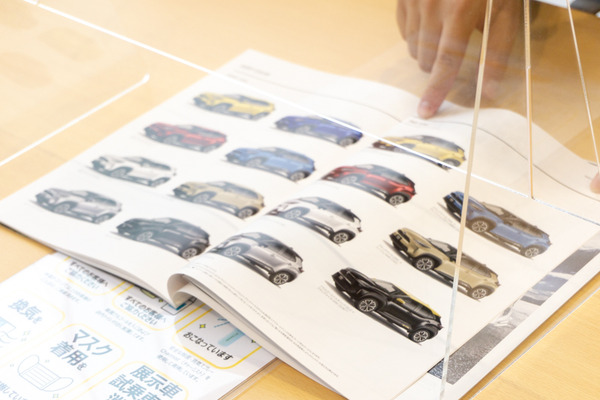 20201103カローラ大阪枚方中央店(小)-34