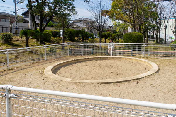 楠葉東公園-20040729