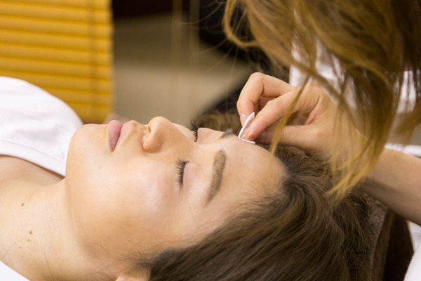 アイブロウ-1711076