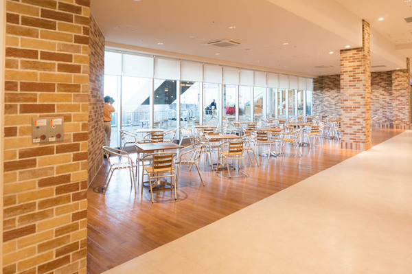 サウスコート-16041922