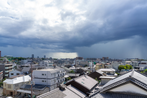 ゲリラ豪雨-2008273