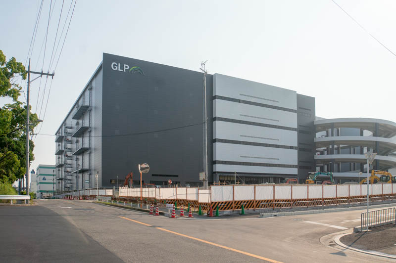 Tsutaya長尾店向かいに建設してる倉庫の一部は楽天が使用することになったみたい カフェテリアや売店も 枚方つーしん Tsutaya長尾店向かいに建設してる倉庫の一部は楽天が使用することになったみたい カフェテリアや売店も 枚方つーしん