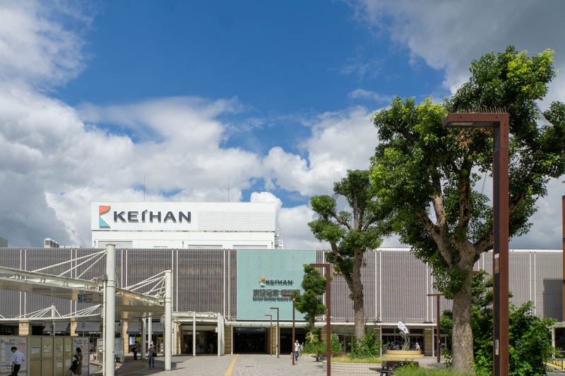 樟葉駅内のユニクロ跡地にできたのは物産展コーナー 8月23日まで北海道マルシェ 枚方つーしん