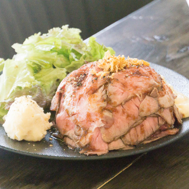 枚方大衆酒場sun の ローストビーフ丼 大 ひらつーグルメ 枚方つーしん